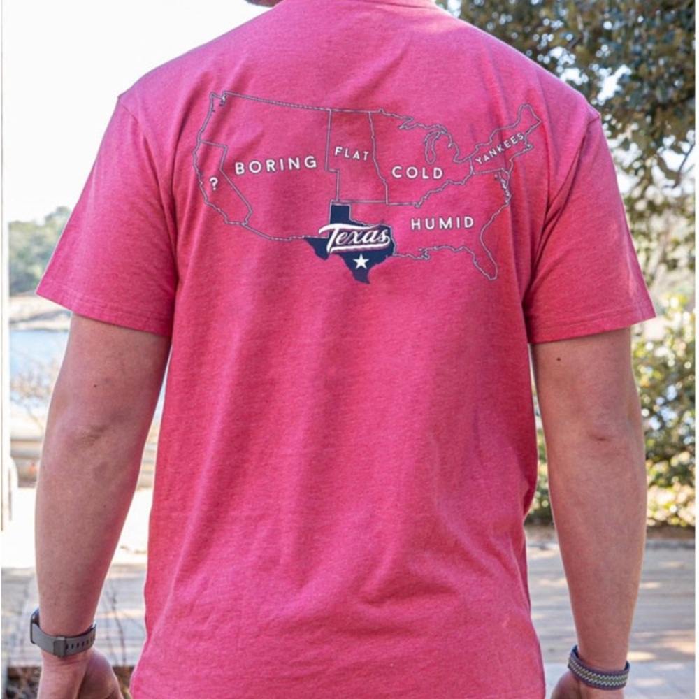 BURLEBO Men's Texas Flag Pocket Tee - Red